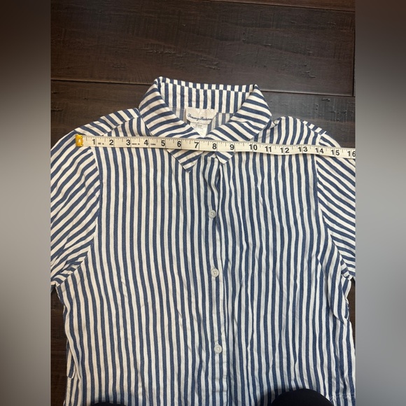 Tommy Bahama Chambray boyfriend beach shirt oversized vacation classic clean top - Picture 6 of 13